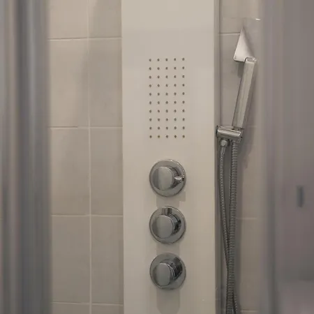 Panorama Zena 公寓